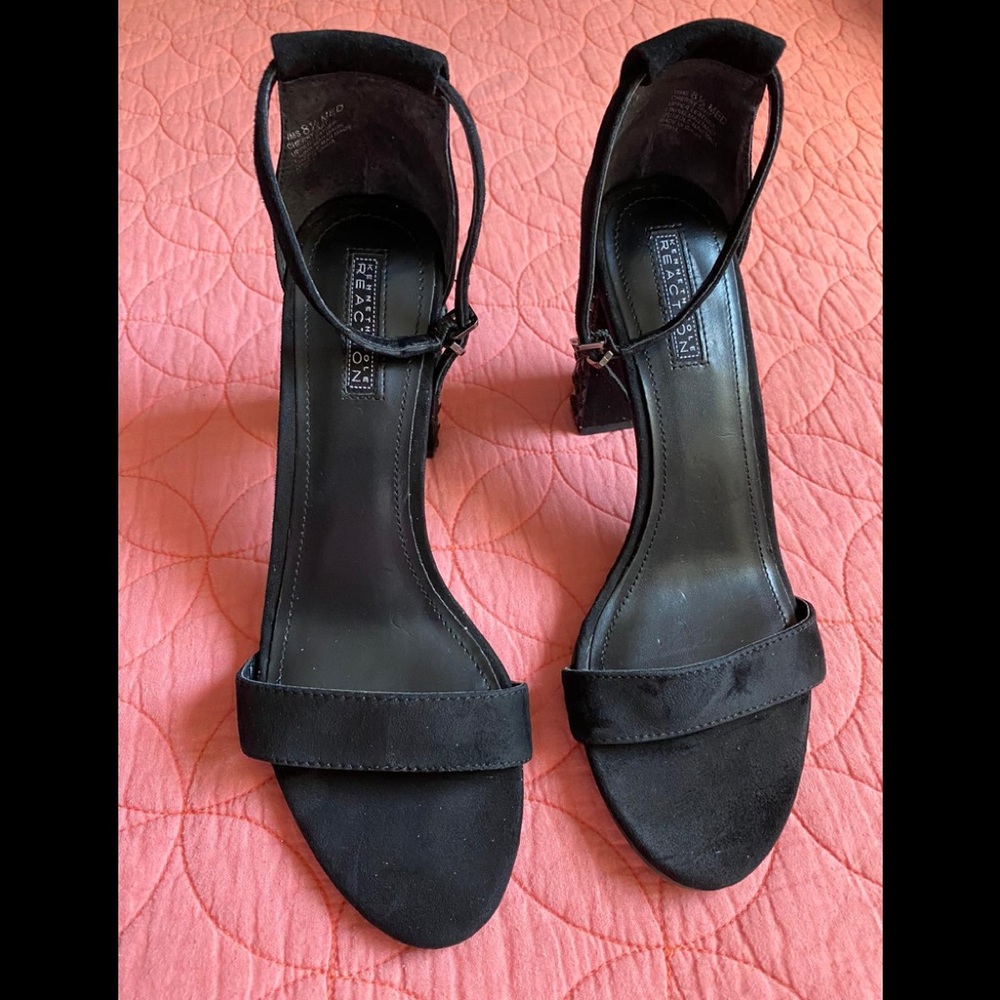 Kenneth Cole thick heels